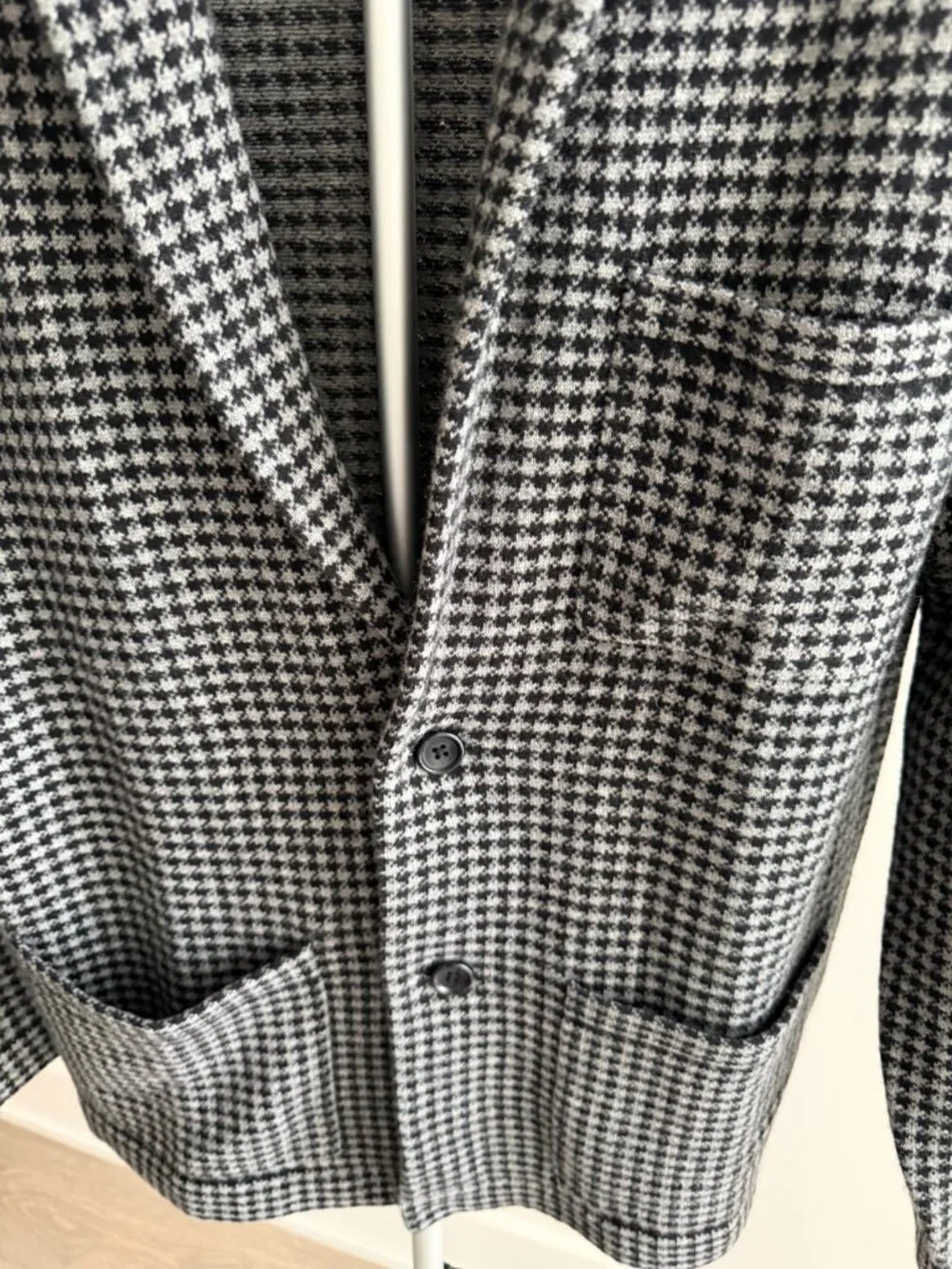 100% Cashmere J. Crew Black/Grey Houndstooth Sweater Blazer (Medium)